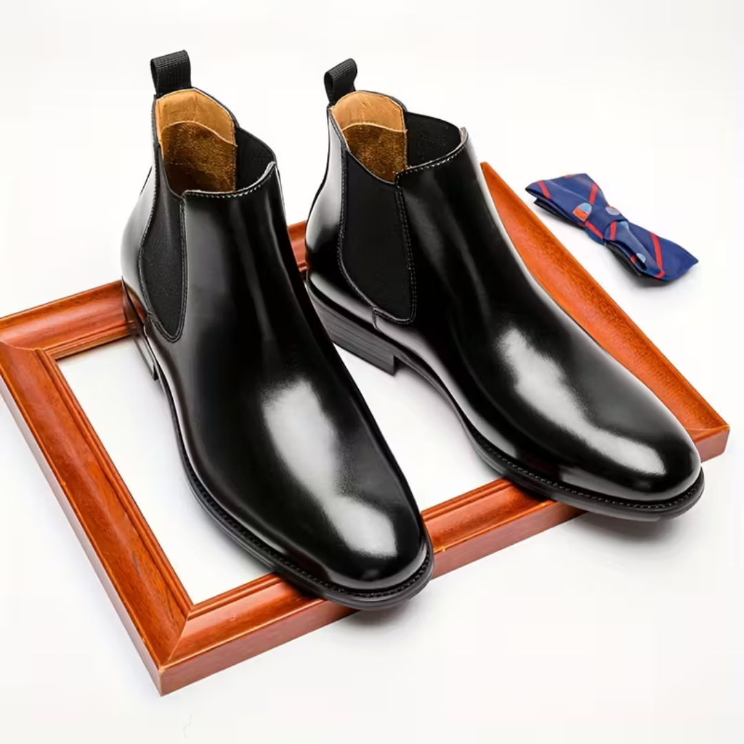 Men’s Black Chelsea Boots – Pull Tab Design