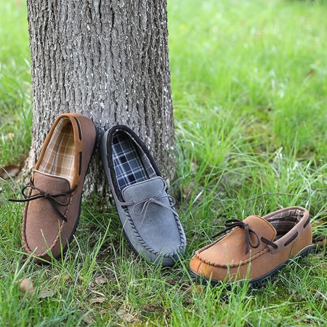 Men's Classic Tassel Loafers in Leather-Look Finish