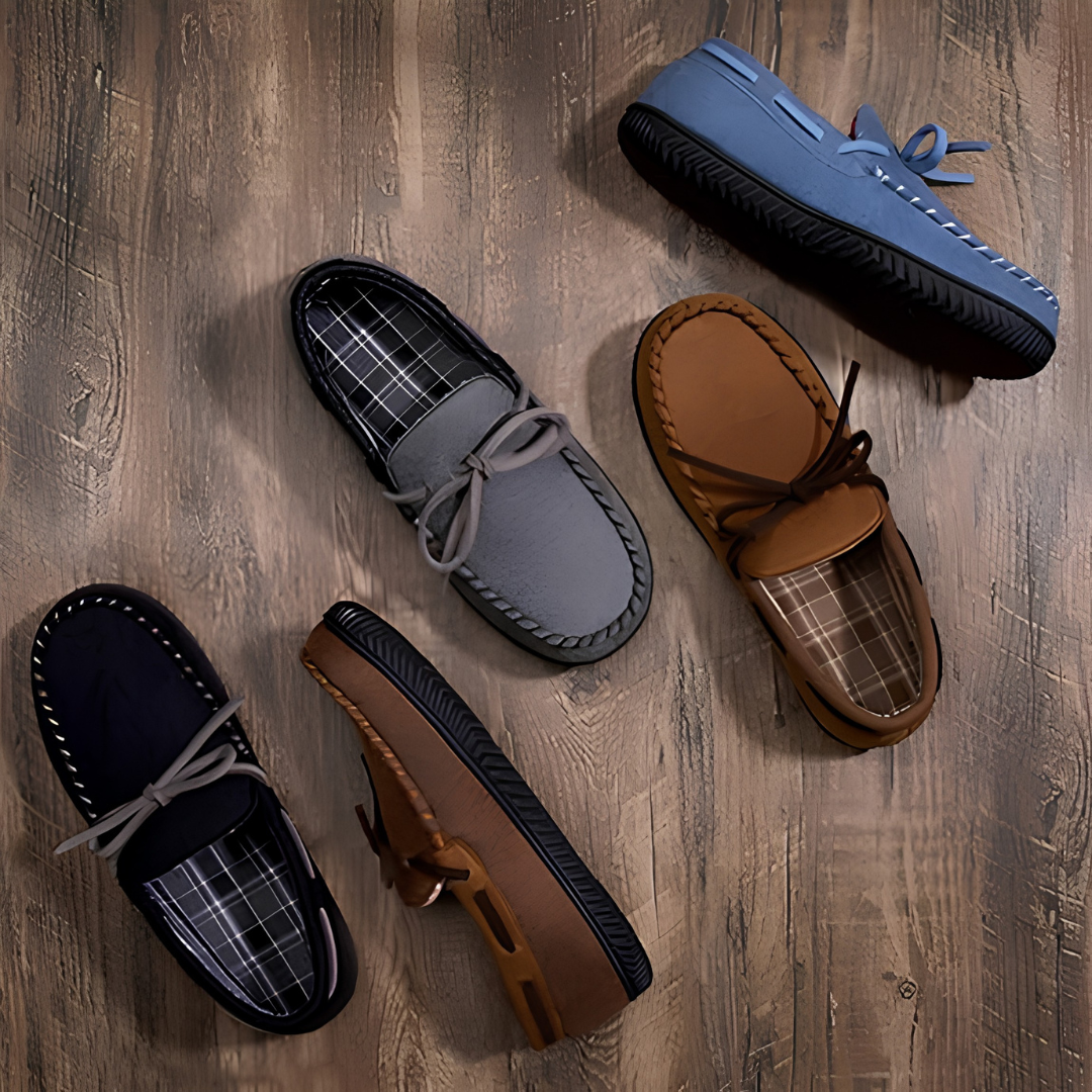 Men's Classic Tassel Loafers in Leather-Look Finish