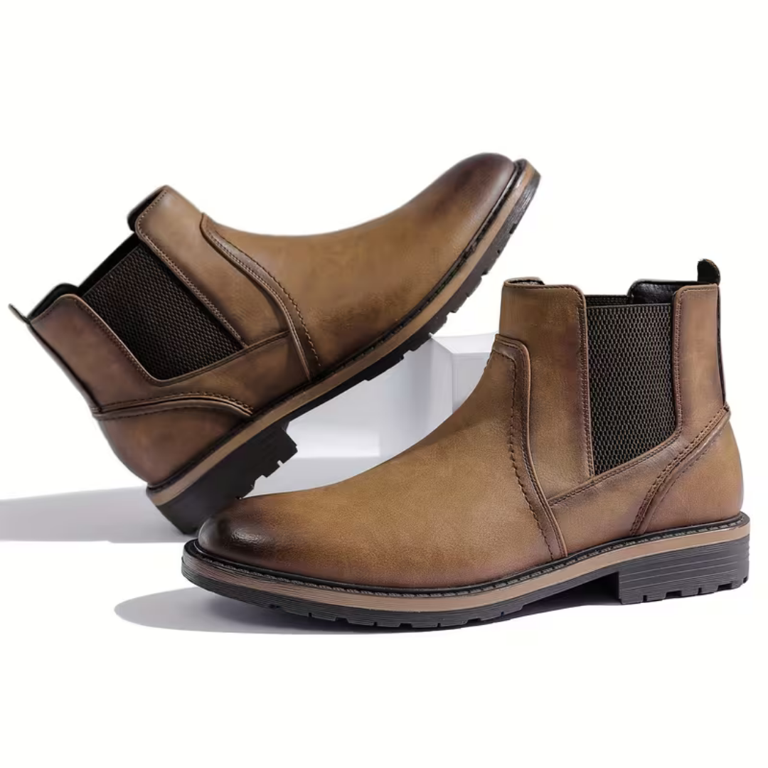 Men’s Tan Chelsea Boots – Contrast Sole