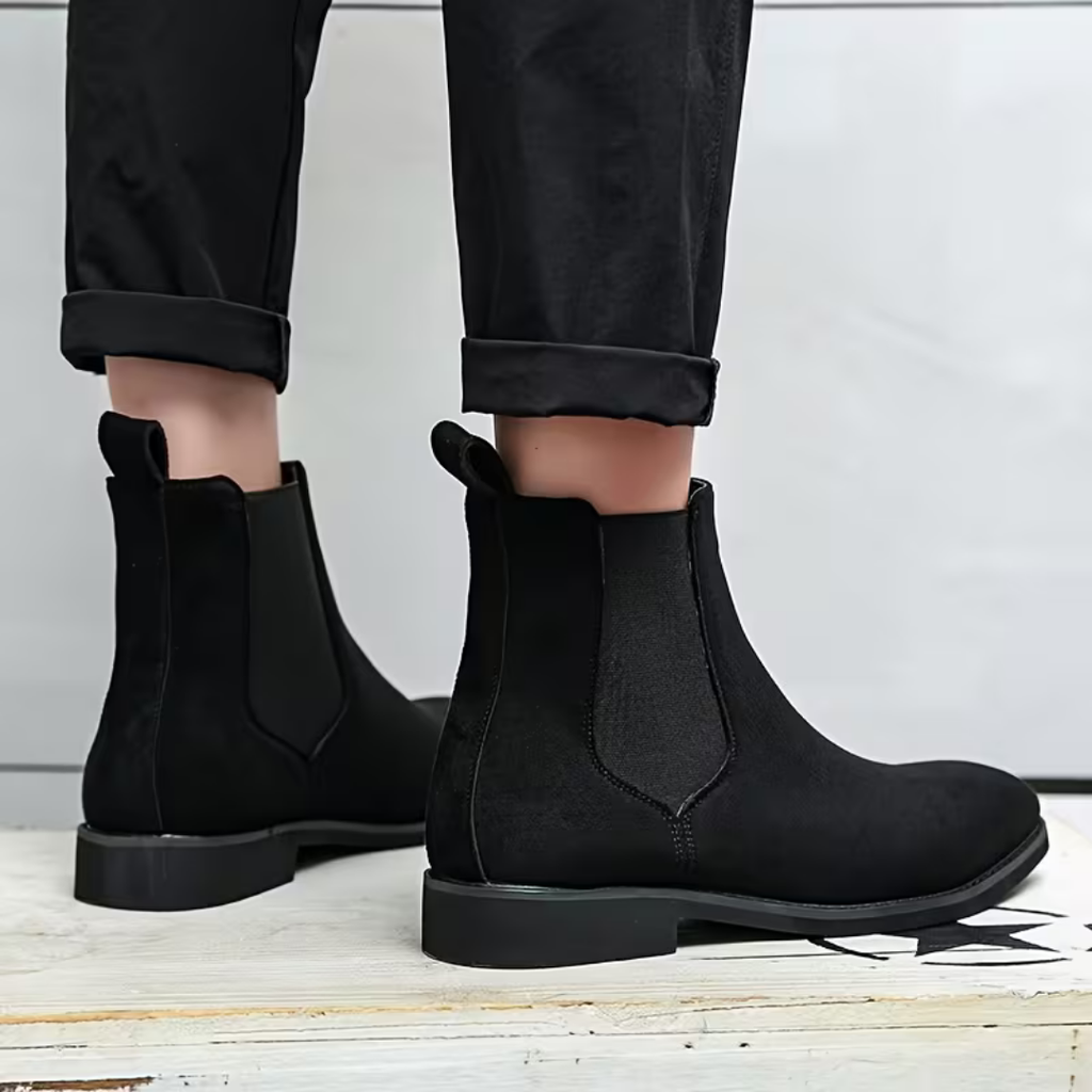 Men’s Black Chelsea Boots – Matte Finish
