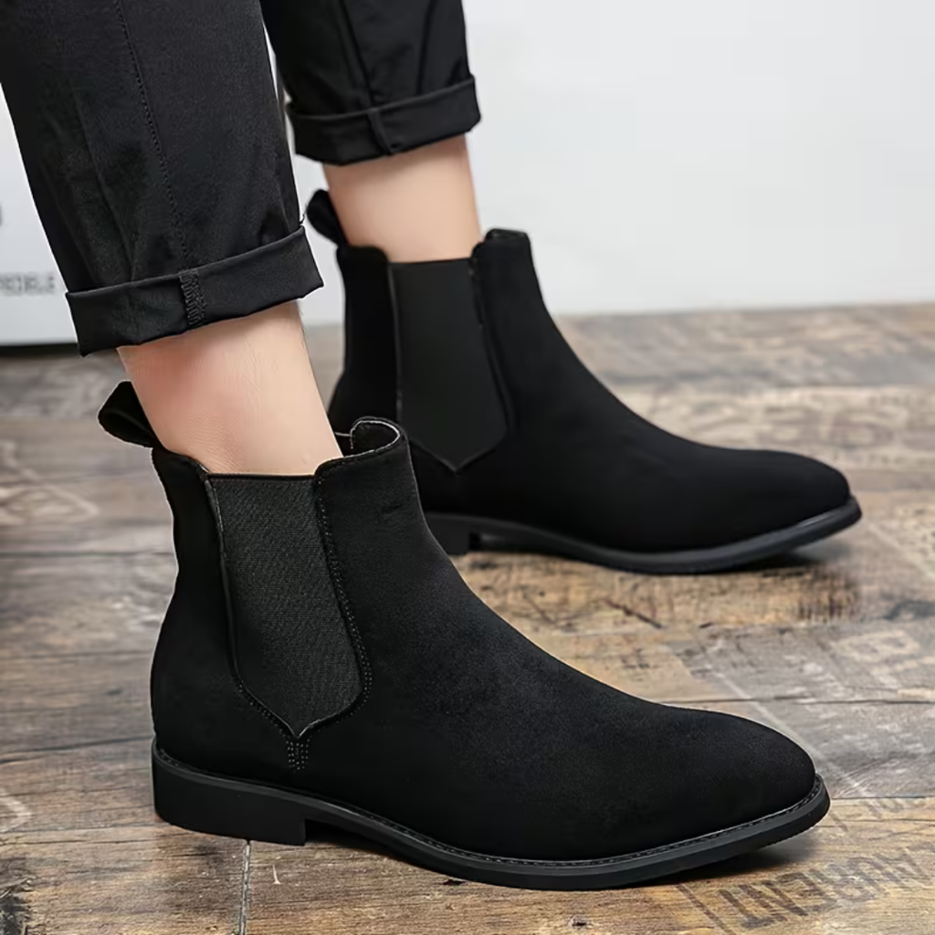 Men’s Black Chelsea Boots – Matte Finish