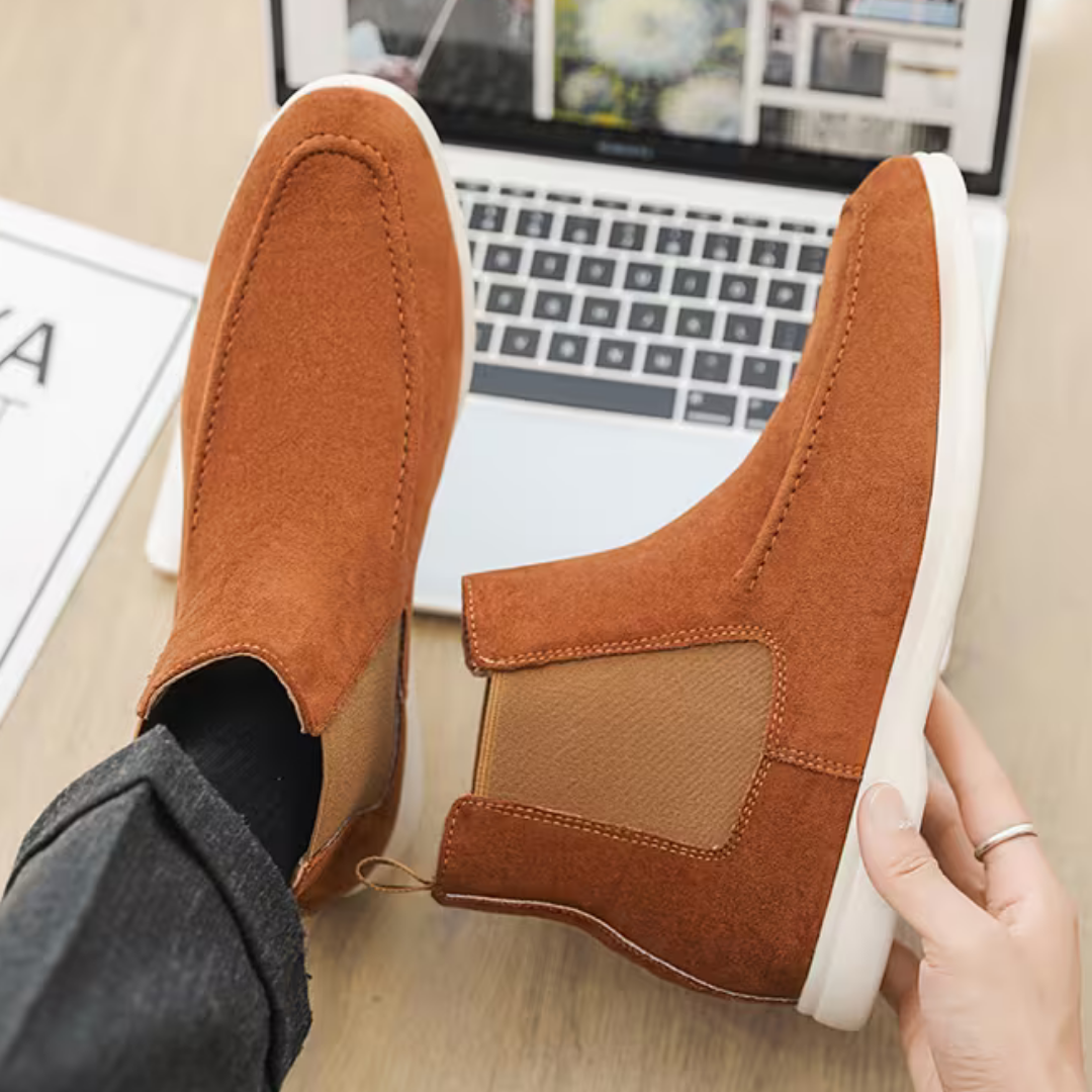 Men’s Tan Chelsea Boots – Lightweight Sole