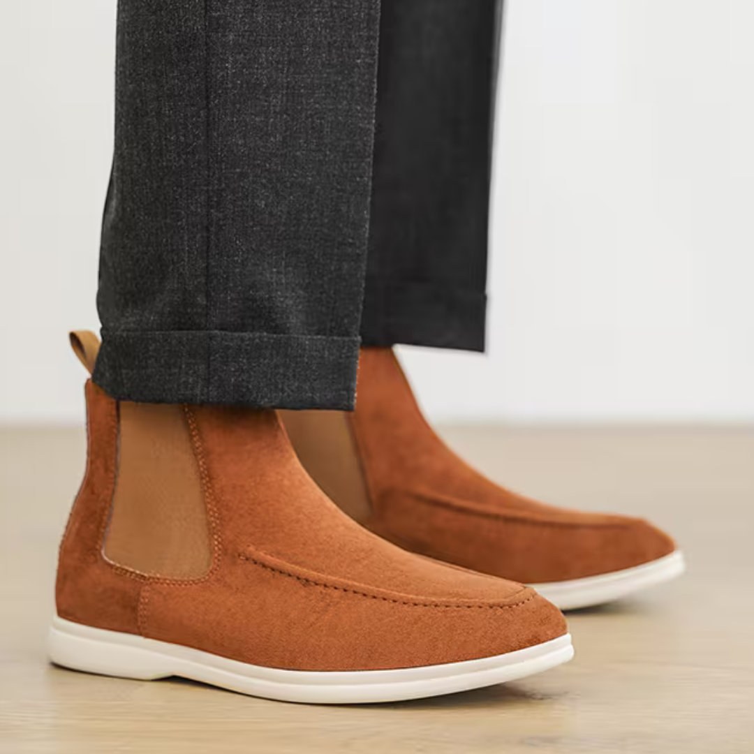 Men’s Tan Chelsea Boots – Lightweight Sole