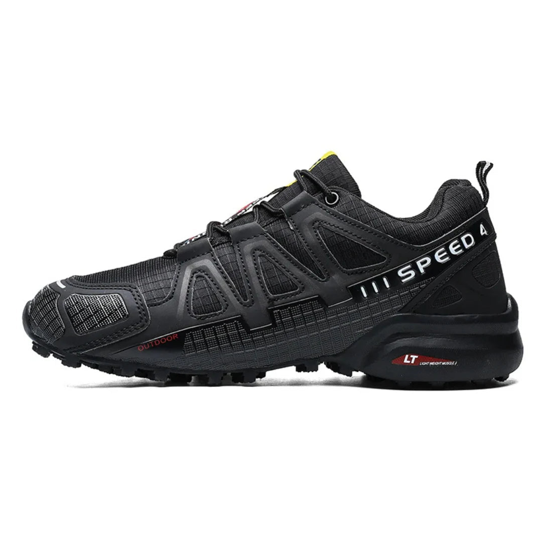 SpeedCross IV trainers highlighting reinforced toe box and ergonomic heel design.